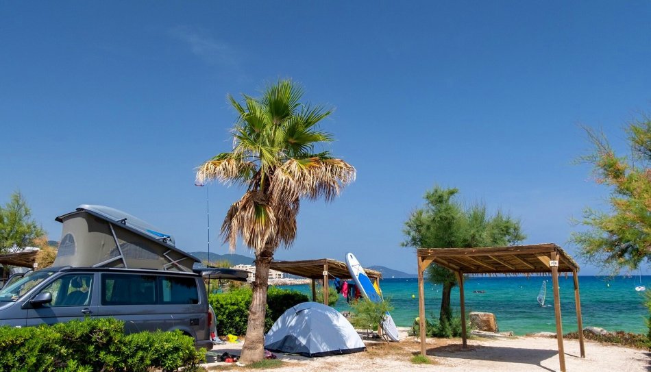 Pitch by the sea Pitch by the sea