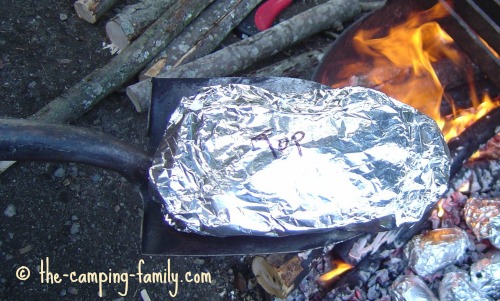 foil dinner on spade