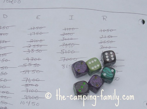 Fireside Games - Bears - Dice Game - Camping - Jogos Para Famílias