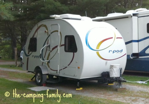 r-Pod trailer