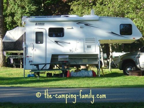 Camper with pop out beds sale