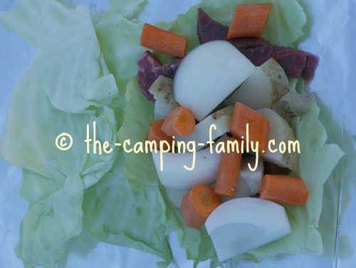 Tin Foil Dinners: Delicious Family Campfire Meals