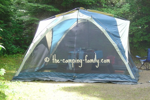 tent with sleeves and clips