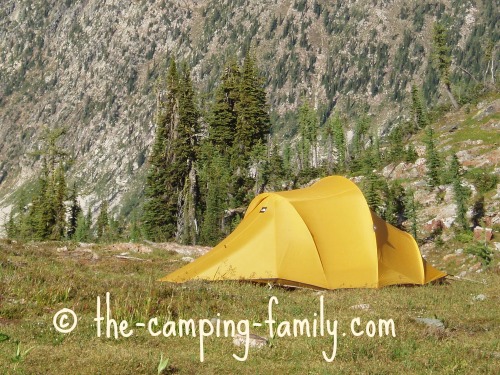 tent in the alpine